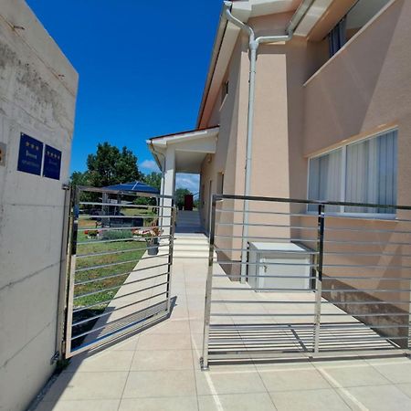 Apartmani Danica Vodnjan Kültér fotó