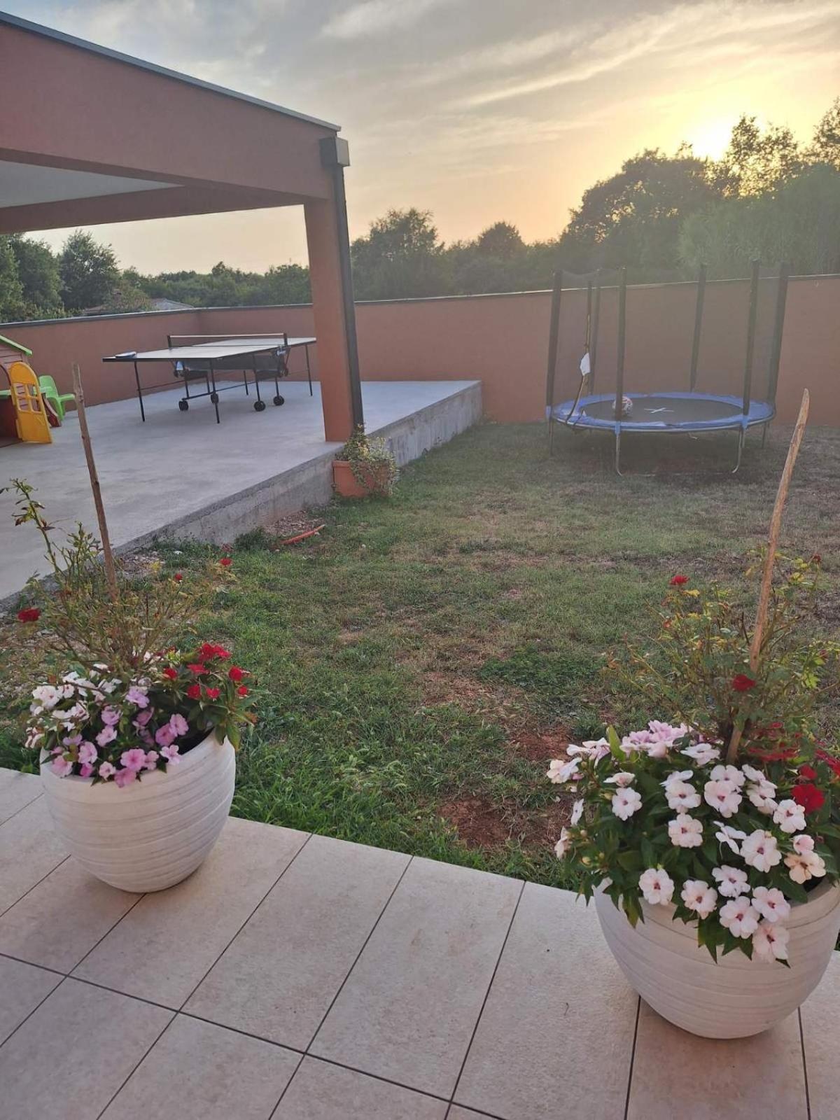 Apartmani Danica Vodnjan Kültér fotó