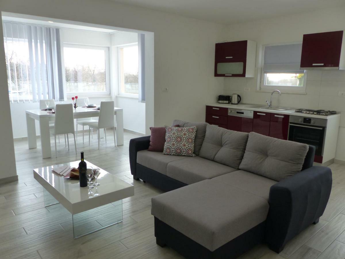 Apartmani Danica Vodnjan Kültér fotó