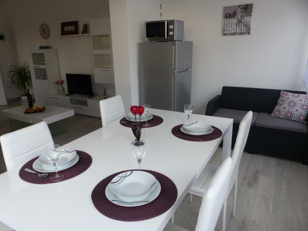 Apartmani Danica Vodnjan Kültér fotó